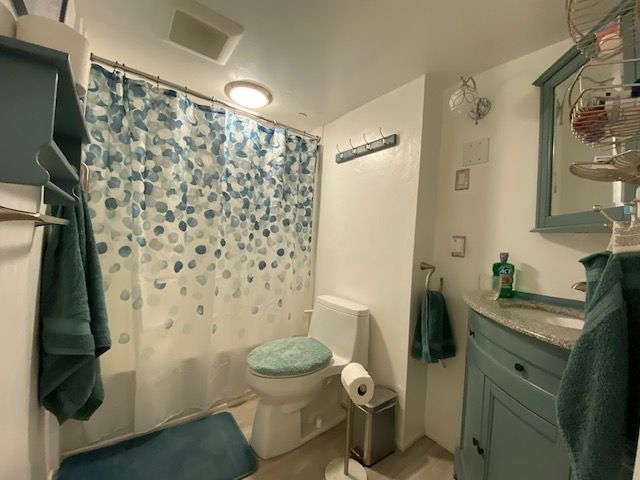 Lovely room with private entrance - Photo 6