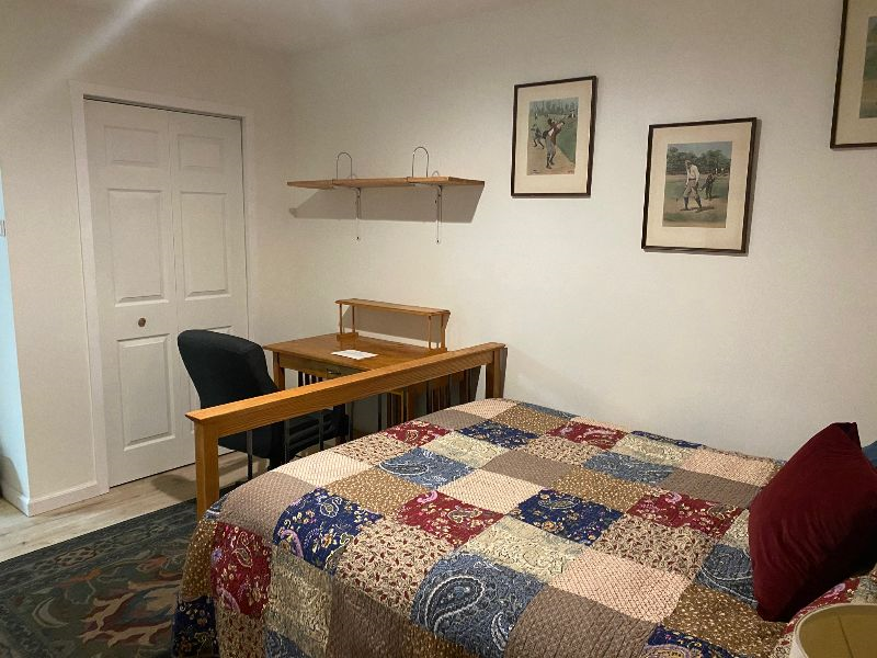 Lovely room with private entrance - Photo 3