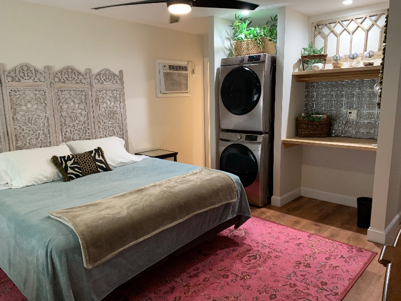 2 Bed 2 Bath Washer Dryer 1 King 1 Queen Bed - Photo 9