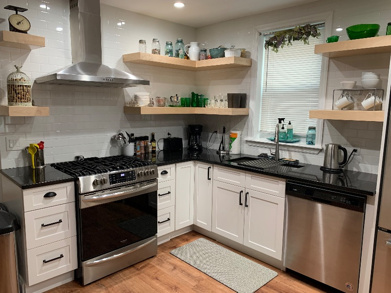 2 Bed 2 Bath Washer Dryer 1 King 1 Queen Bed - Photo 1