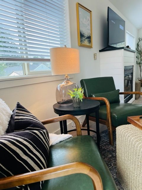 Amazing West Side Location Near Drake Park Unit A - Photo 5