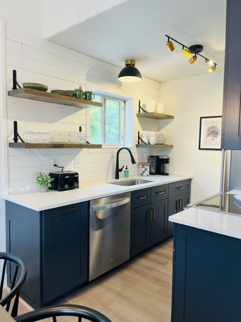 Amazing West Side Location Near Drake Park Unit A - Photo 6