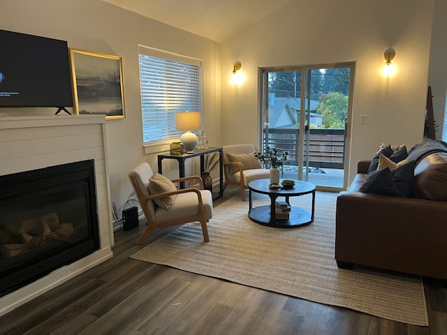 Amazing West Side Location Near Drake Park Unit A - Photo 3
