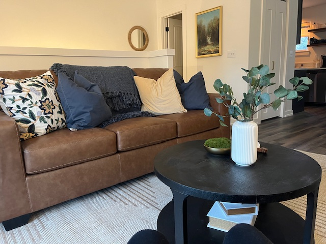 Amazing West Side Location Near Drake Park Unit A - Photo 4