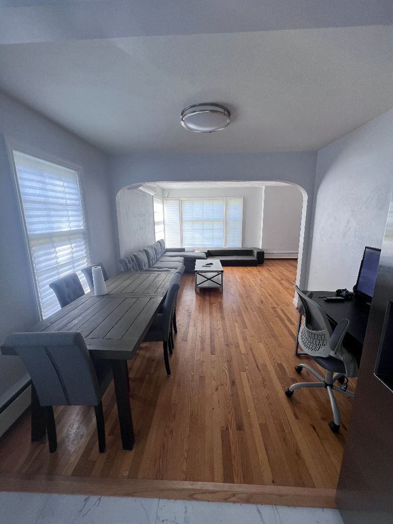 Bedroom for Travel Professionals - Photo 2