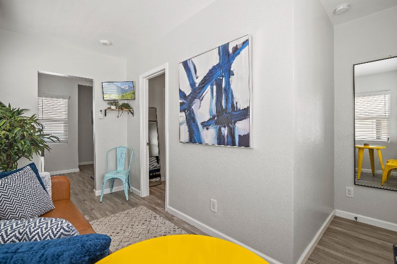 Furnished 1-Bdr Guest House 15mins from LAX - Photo 3