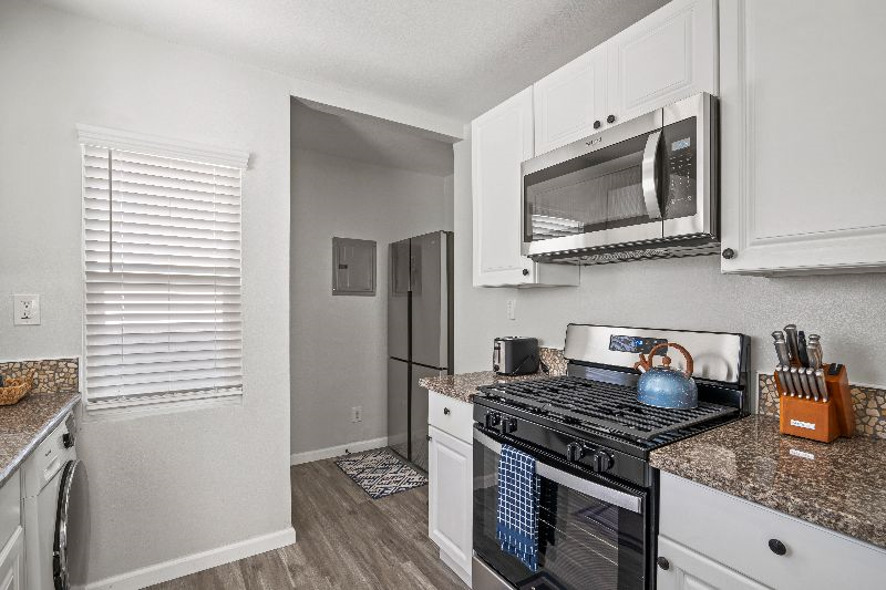 Furnished 1-Bdr Guest House 15mins from LAX - Photo 4