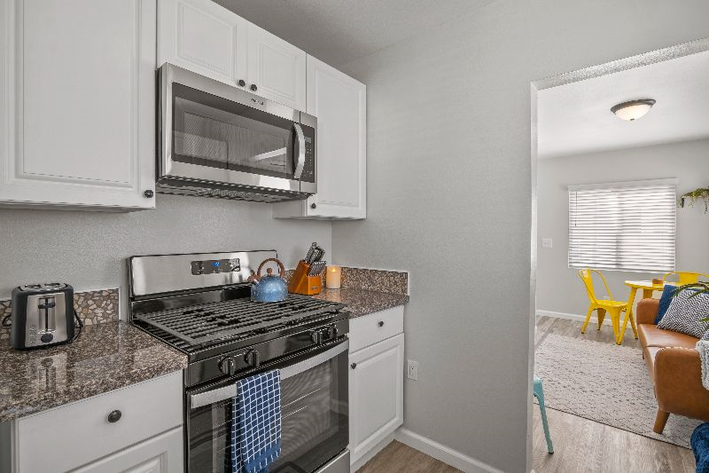 Furnished 1-Bdr Guest House 15mins from LAX - Photo 6