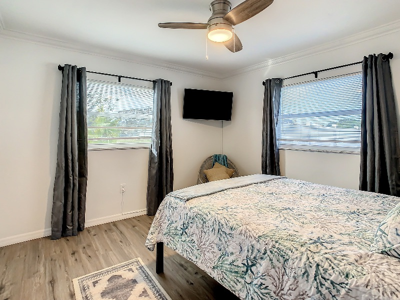 NEW* 2BR Home : 9 mins to Florida Beach! - Photo 7