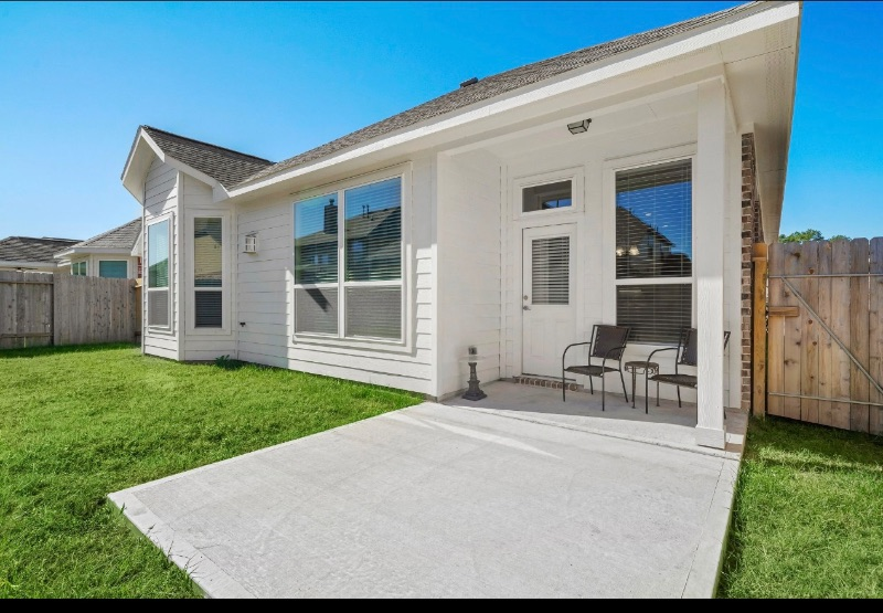 Kingwood 4 bedroom home - Photo 6