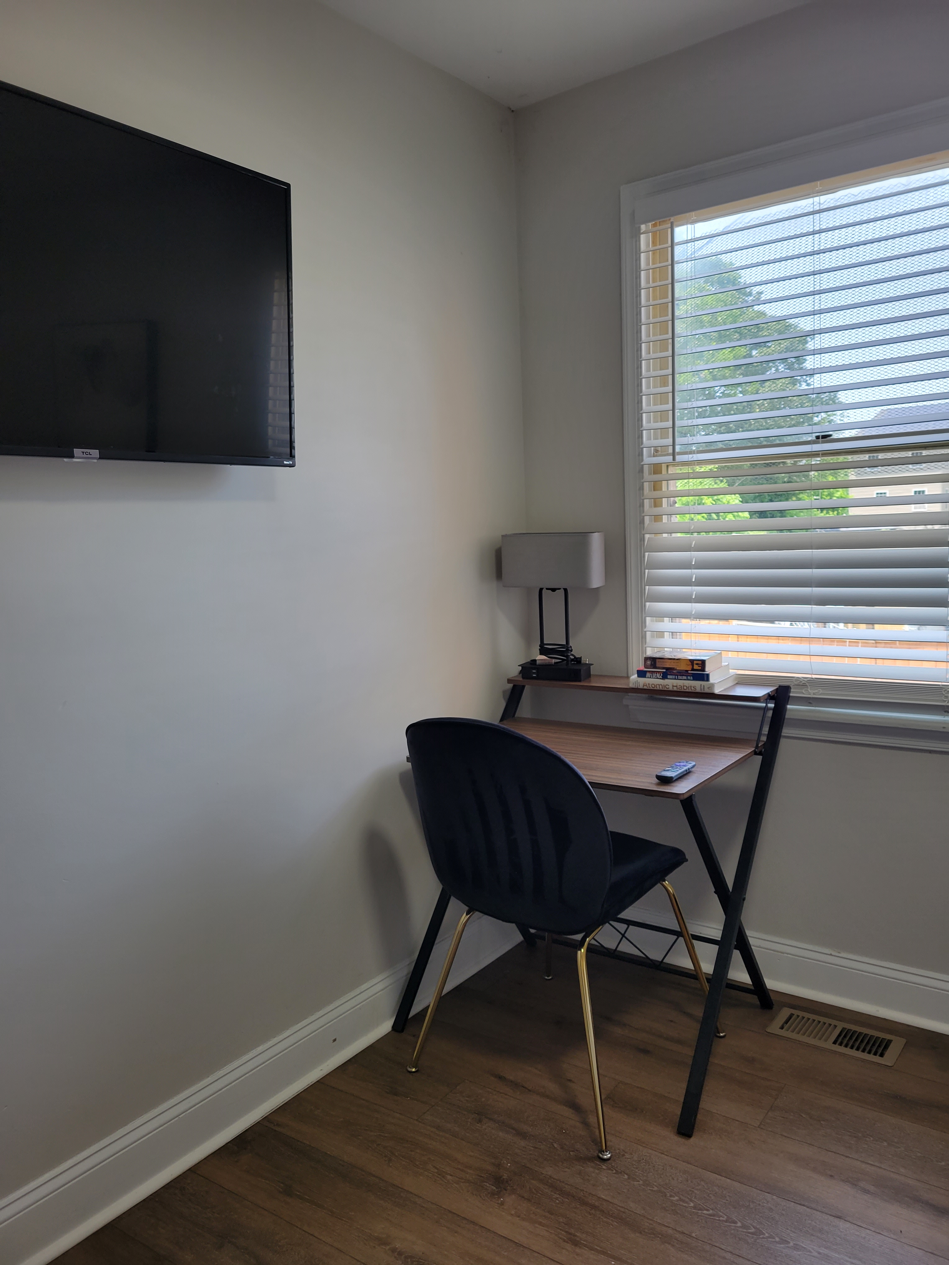 Spacious Room for Rent in NE Washington DC... - Photo 8
