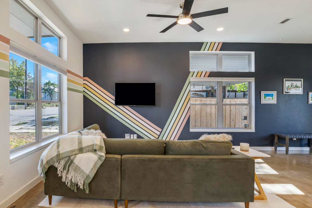Charming two-story home near downtown and The Pearl Brewery - Photo 3
