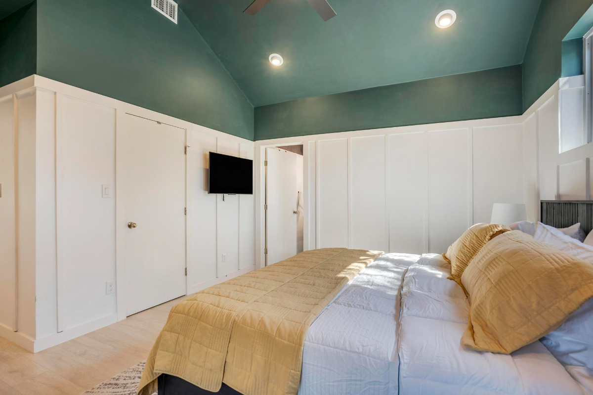 Charming two-story home near downtown and The Pearl Brewery - Photo 12