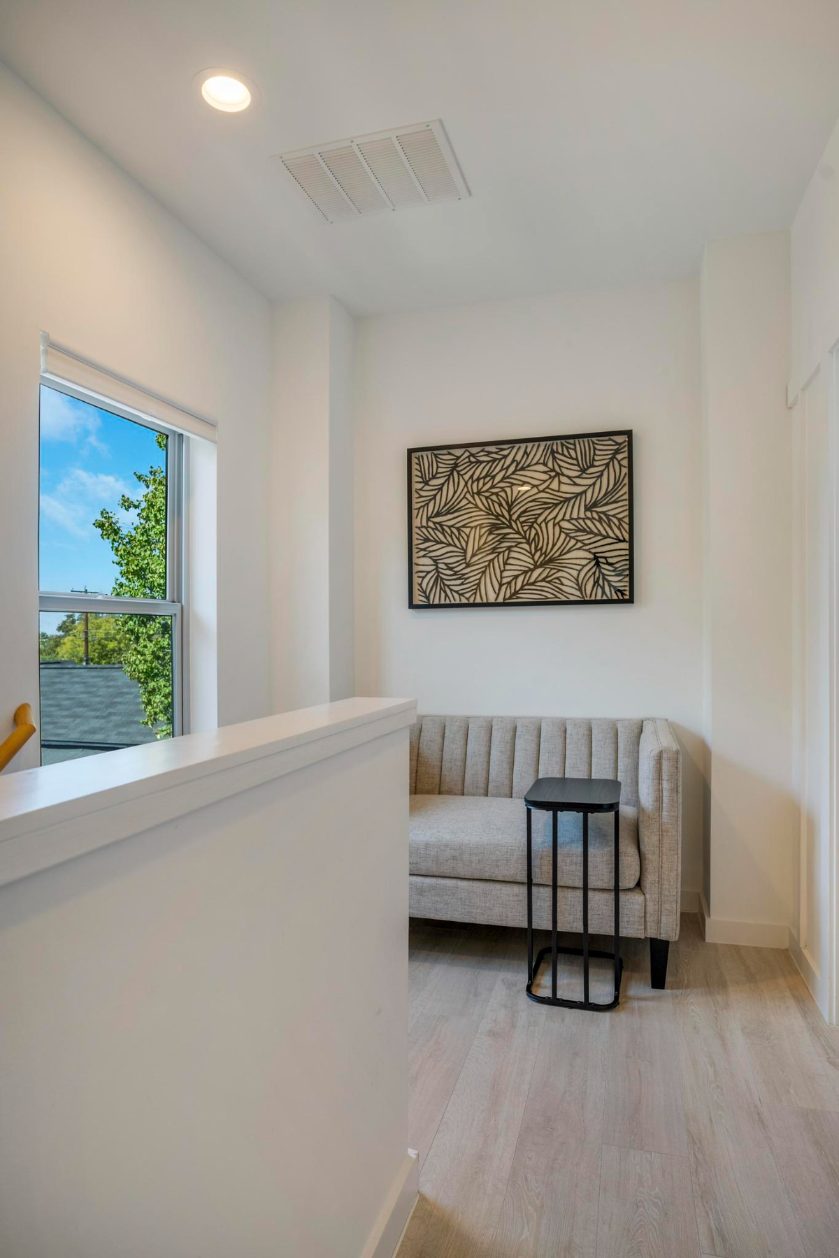 Charming two-story home near downtown and The Pearl Brewery - Photo 7
