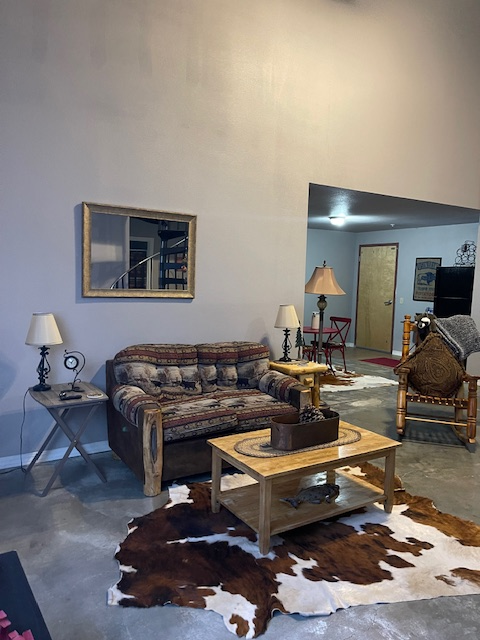 Apt 206 - handicap-accessible
