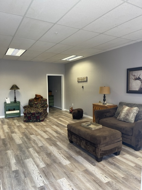 SERENDIPITY SUITES - Luxury Furnished Apartments in Del Norte CO - Flexibility / Convenience / Style Apt 105