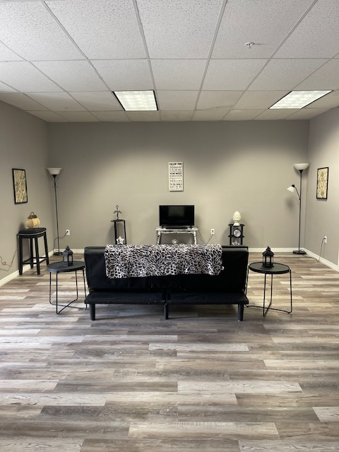 SERENDIPITY SUITES - Luxury Furnished Apartments in Del Norte CO - Flexibility / Convenience / Style Apt 106