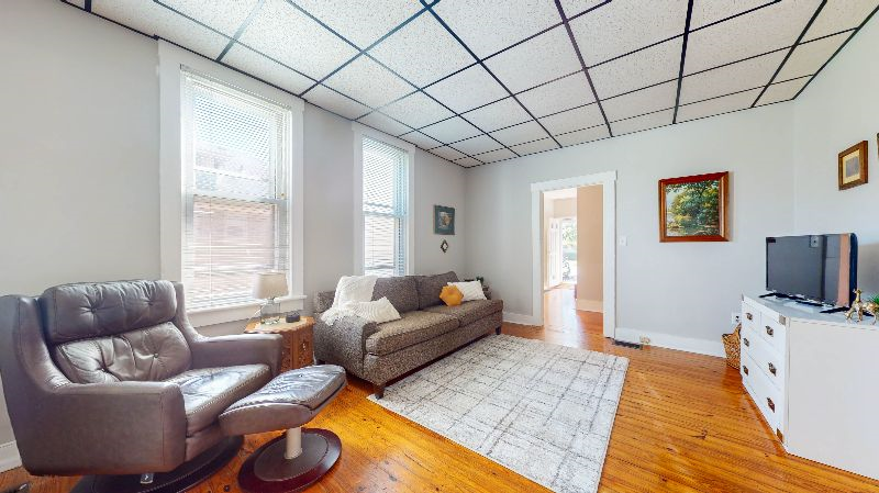 2BR Home Close to Major Hospitals / Private Parking / Safe - Photo 5