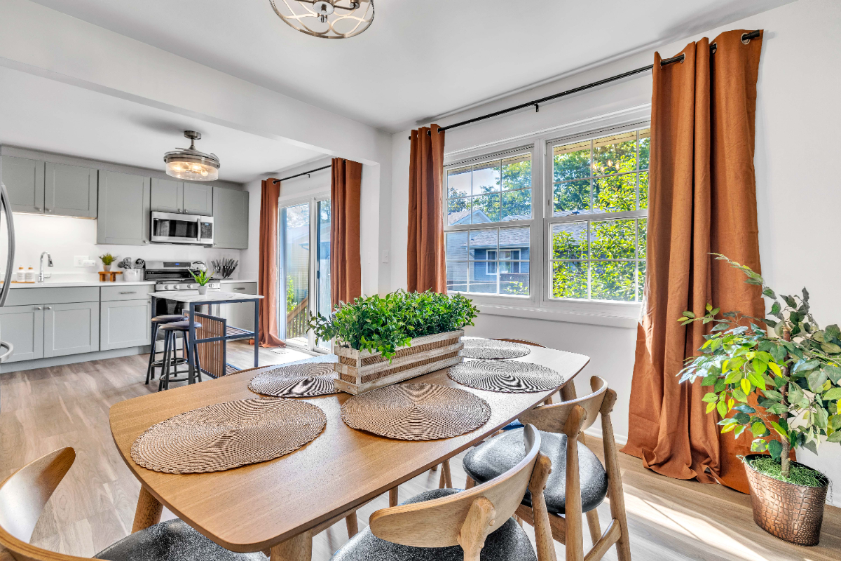 Modern split level with 4 beds and dedicated work space - Photo 6