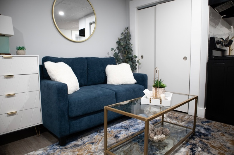 Newly Renovated Apartment - Neighborhood of the Arts - Close to Strong and RGH - Photo 4