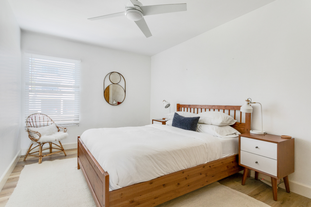 Centrally Located 2 Bdrm Condo with Amazing Views - Photo 4