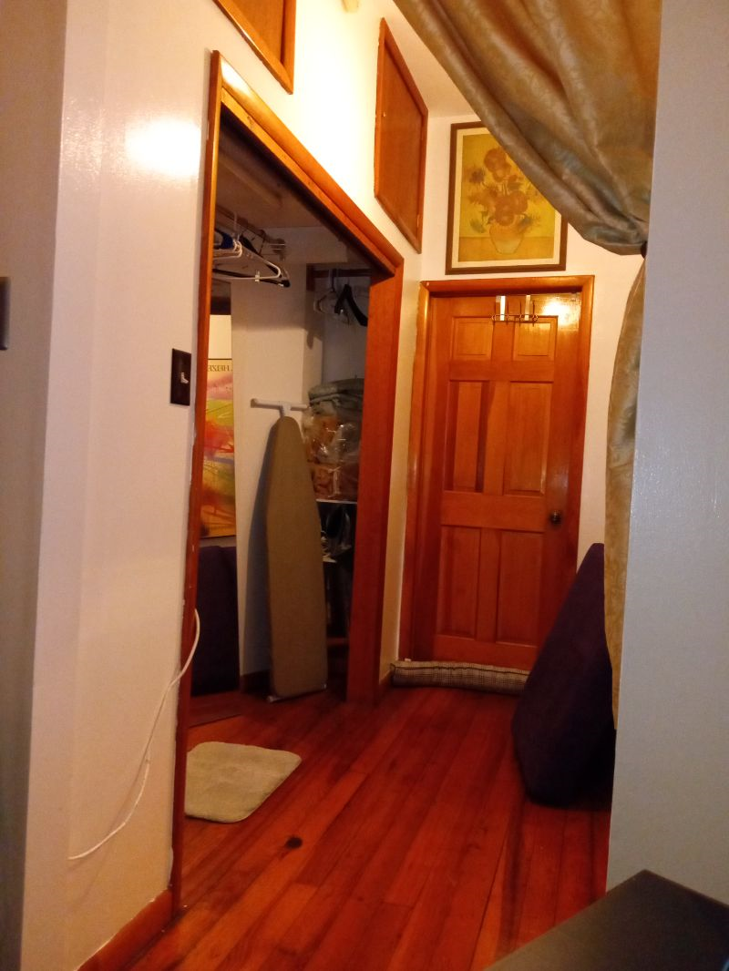 NYC UES Studio with private garden - Photo 5