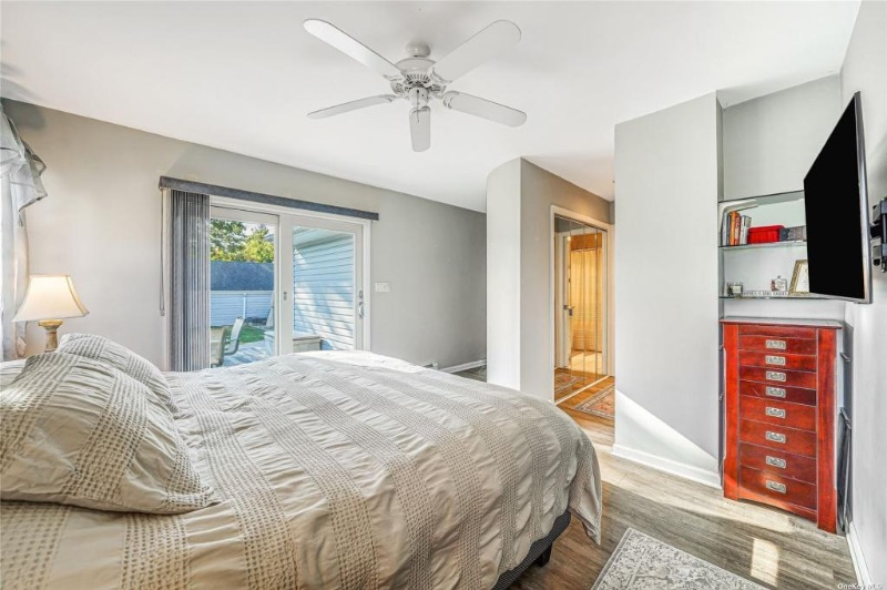 Full House w/ Private Master bedroom/bathroom - Photo 1