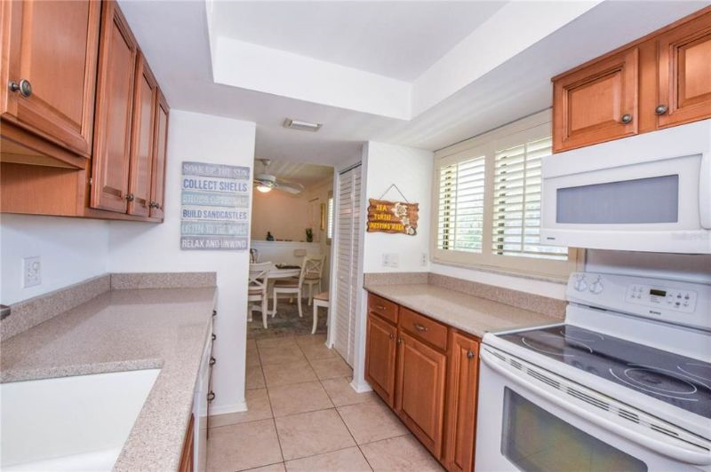 Siesta Key 1brm Condo - Easy Beach Access - Photo 2