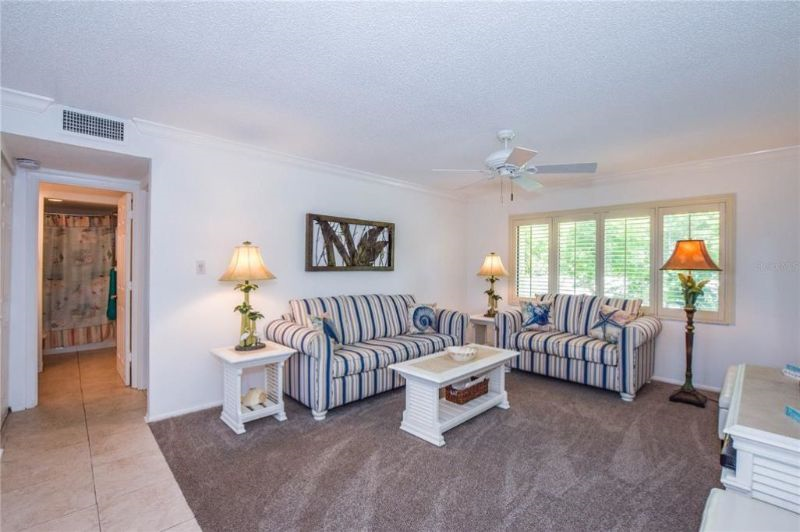 Siesta Key 1brm Condo - Easy Beach Access - Photo 9