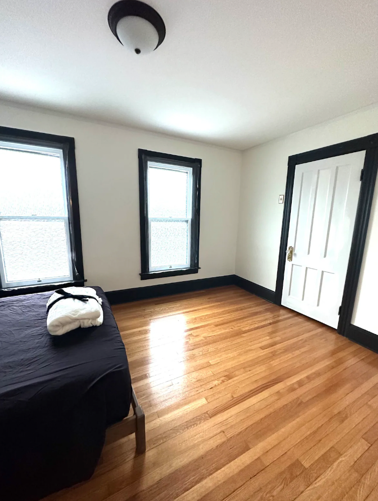 Utica Upstate Escape - Photo 10