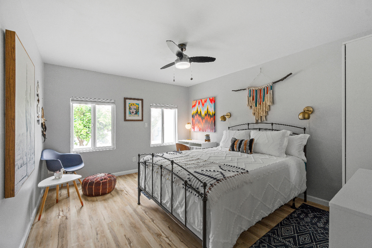 BEACH 1 Bedroom with Parking Laundry and Full Kitchen - Photo 6