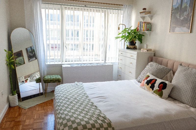 Large 2 Bedroom Apartment 1 Stop to Manhattan in Williamsburg Brooklyn - Photo 7