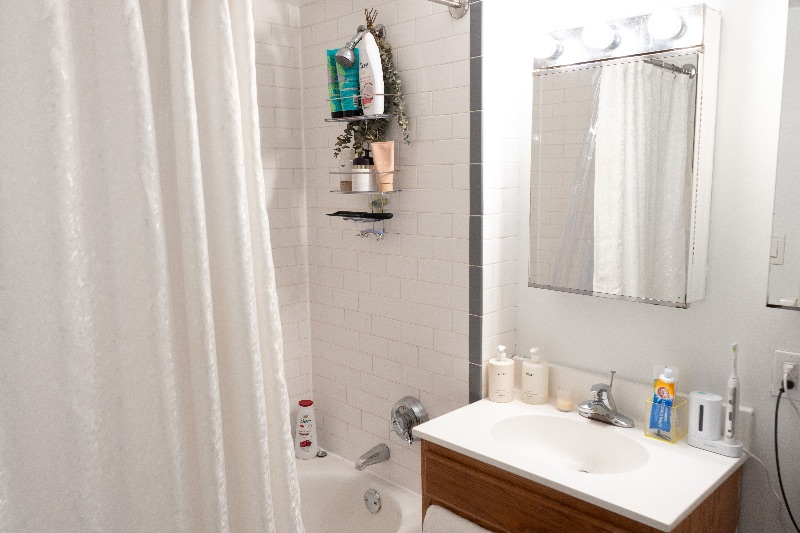 Large 2 Bedroom Apartment 1 Stop to Manhattan in Williamsburg Brooklyn - Photo 12