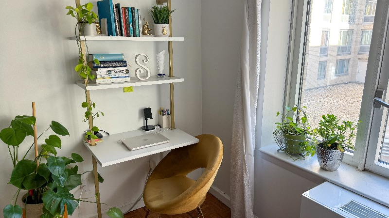 Large 2 Bedroom Apartment 1 Stop to Manhattan in Williamsburg Brooklyn - Photo 3