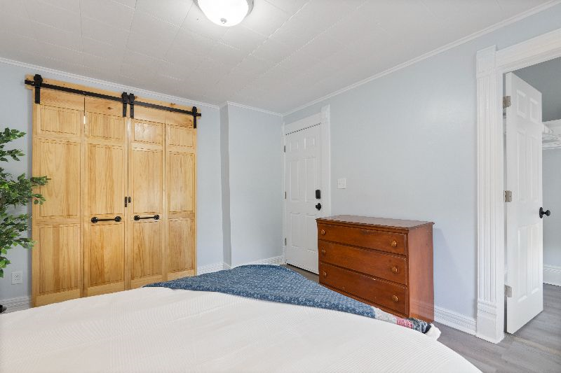 Ebeling House Floor 2 Master Bedroom - Photo 2