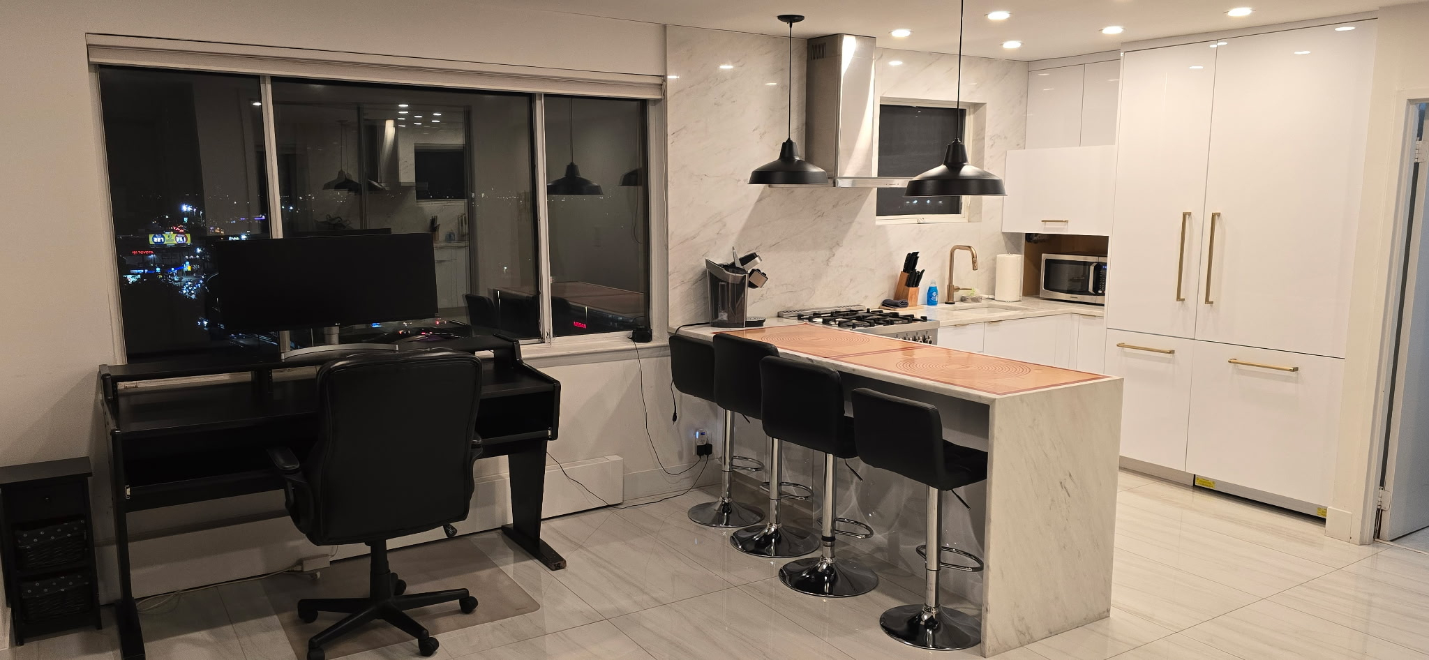 NYU LANGONE SUNSET PARK - Amazing Views & Rooftop Deck - Safe - Parking - Private Key Access - Photo 3
