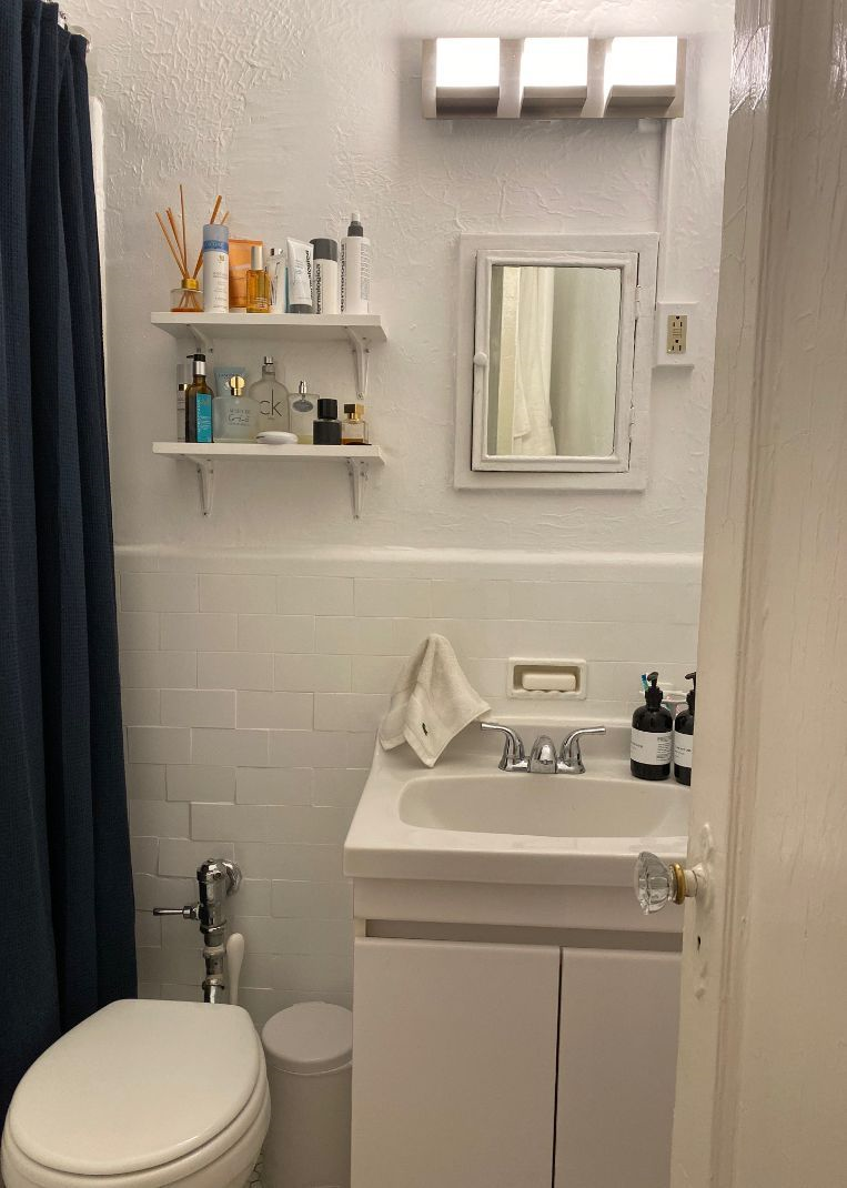 Charming Studio **West Village** - Photo 8
