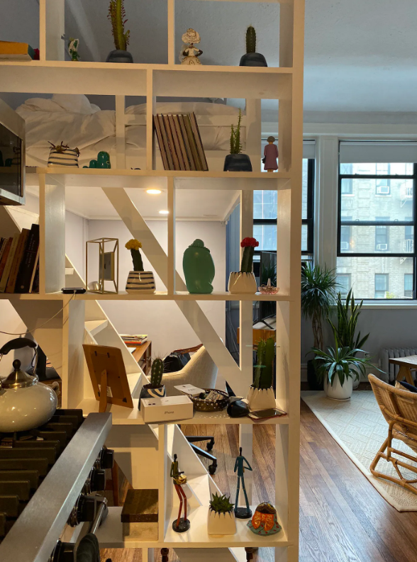 Charming Studio **West Village** - Photo 10
