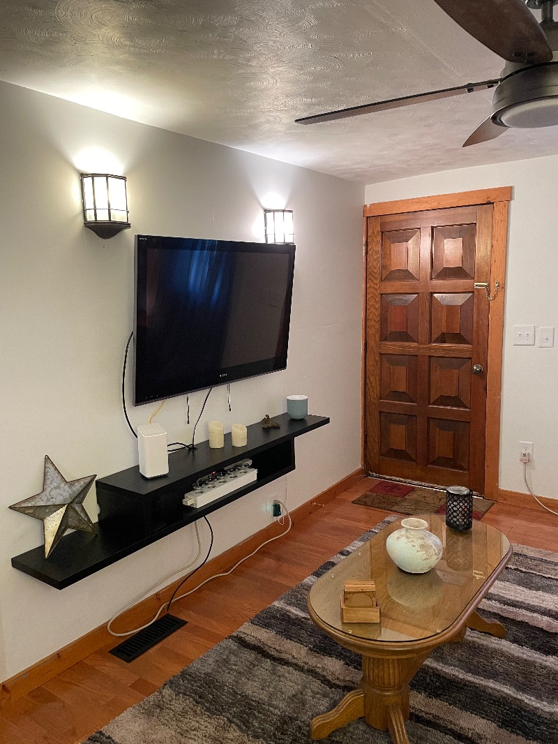 Cozy Nook 1 Near Hospitals and Franciscan University - Photo 3
