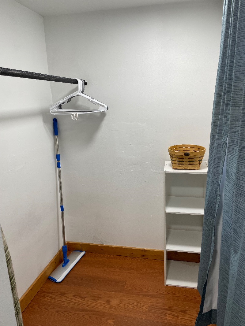 Cozy Nook 1 Near Hospitals and Franciscan University - Photo 9
