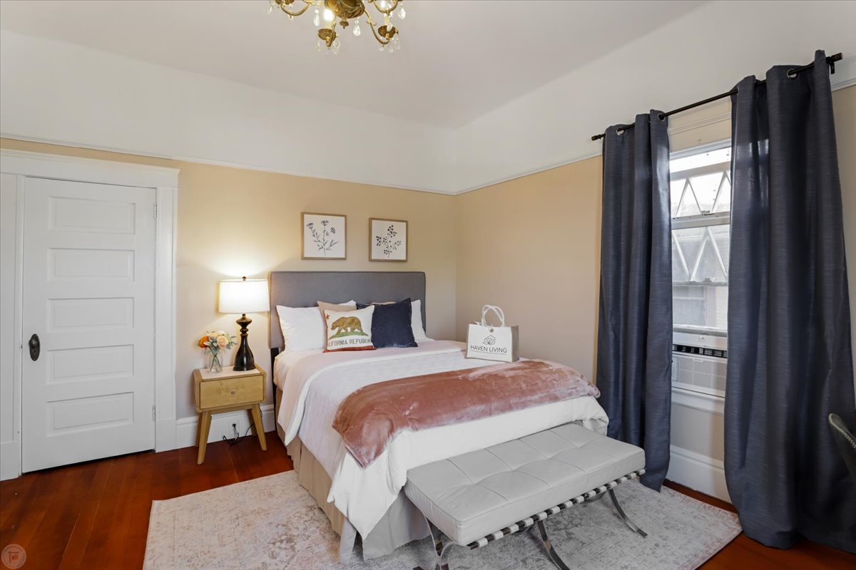 Walking Distance to St Joesephs Magnificent Magnolia Estate Home Rose - Photo 3