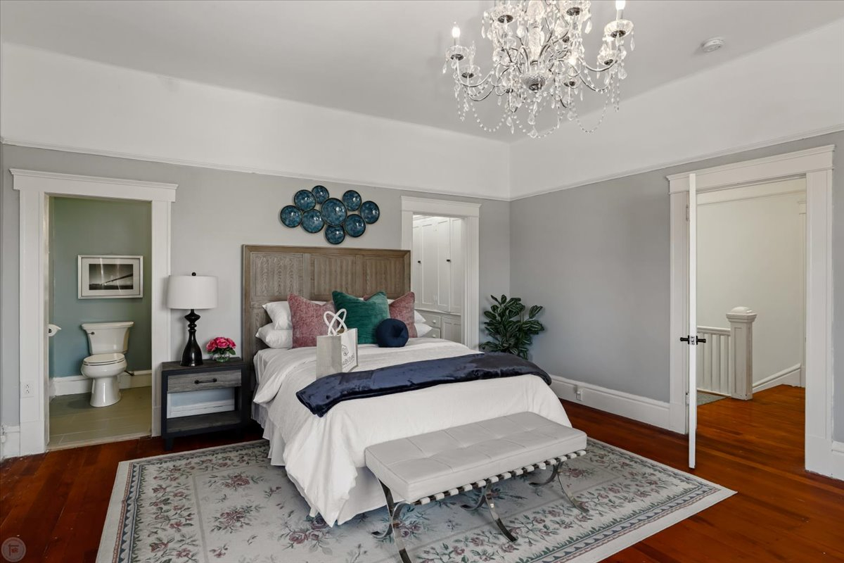 Walking Distance to St Joesephs Magnificent Magnolia Estate Home Rose - Photo 5