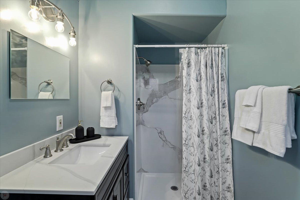 Walking Distance to St Joesephs Magnificent Magnolia Estate Home Rose - Photo 2