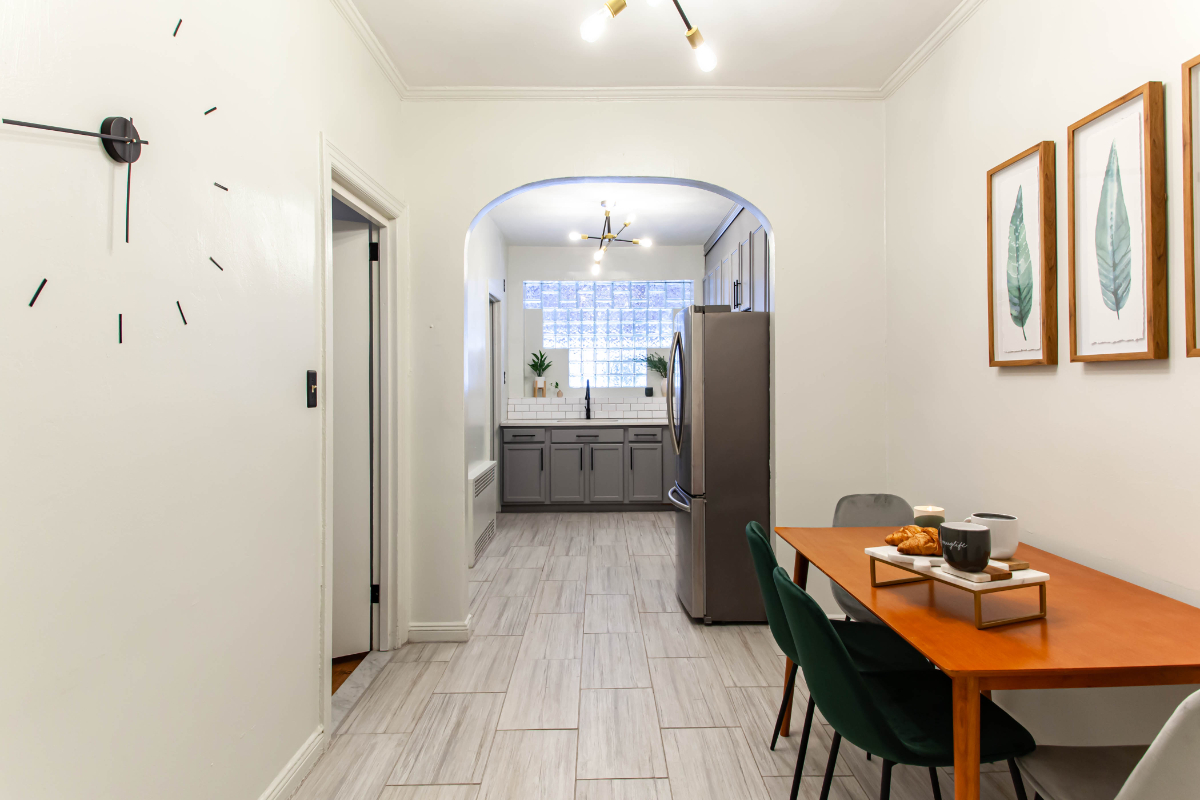 Sunny, Spacious 4-Bedroom, 2-Bath Home with Chic Decor - Photo 8