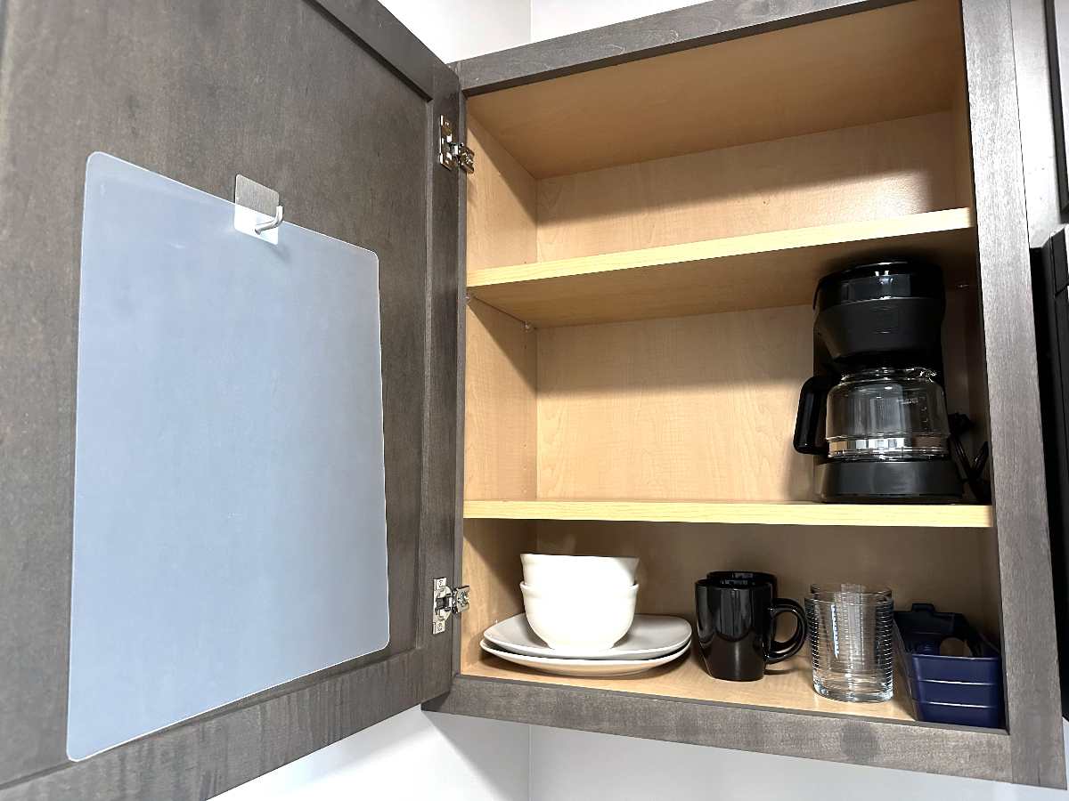 Studio Suite w/ Kitchenette - Safe for Nurses - Photo 8