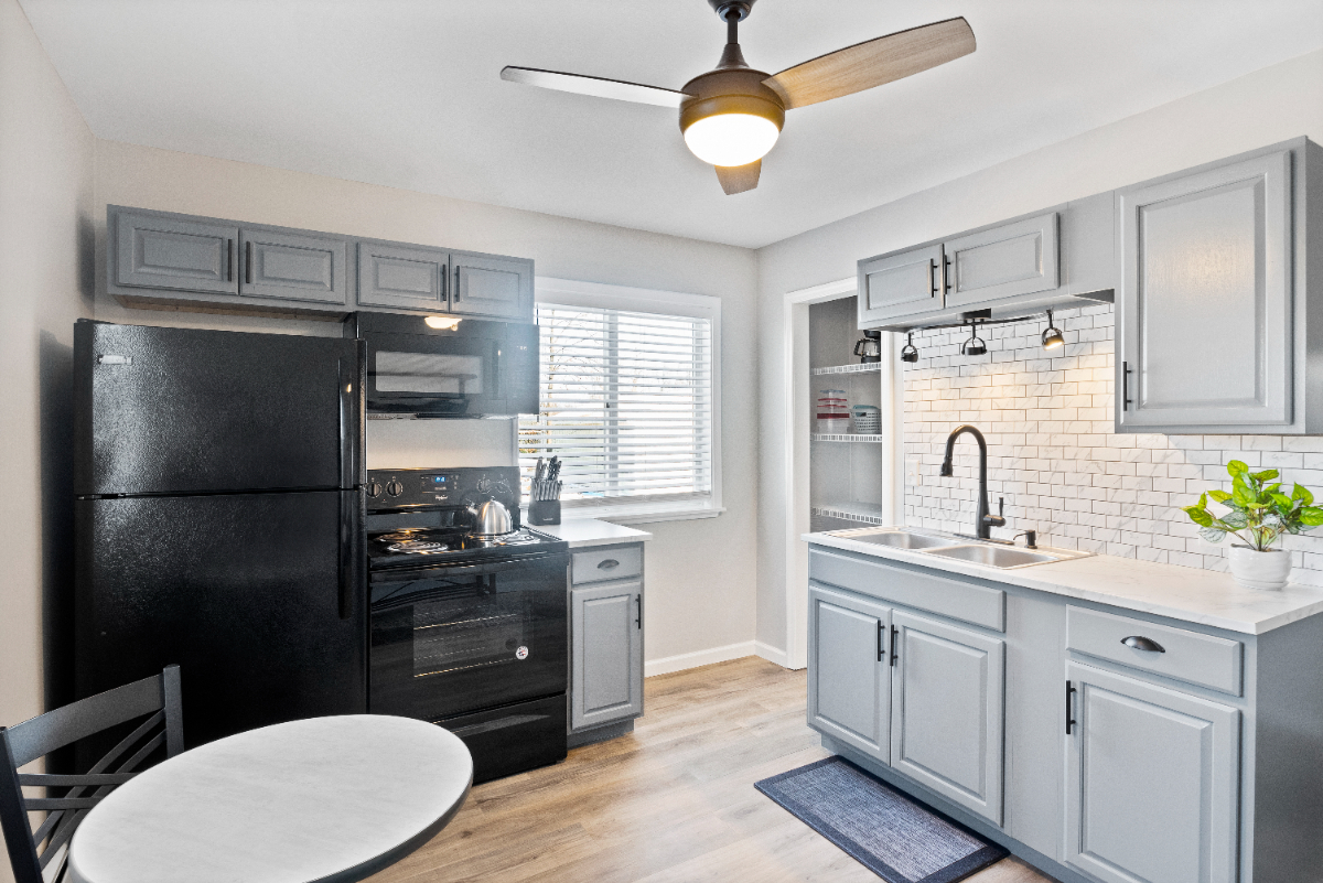 Studio Suite w/ Kitchenette - Safe for Nurses - Photo 1