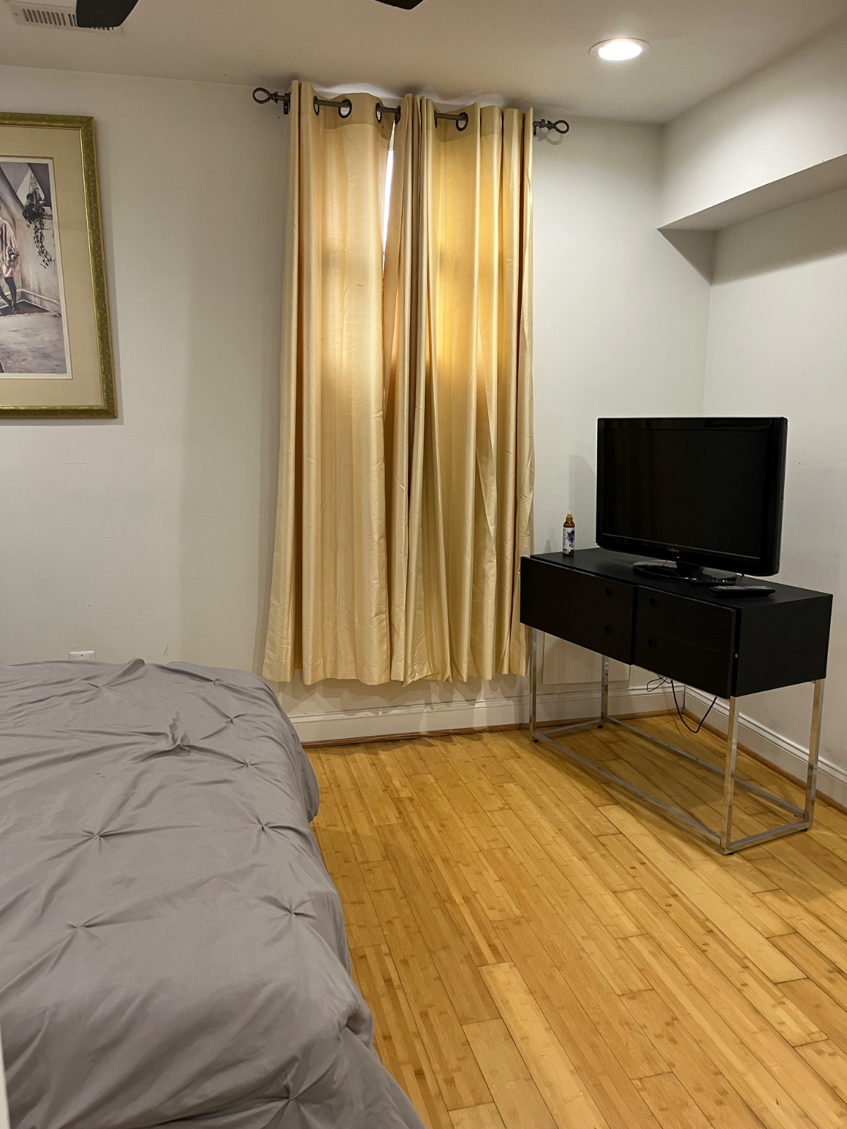 2 Level, SHARED CONDO - Furnished ROOM w/ PRIVATE Bath in 2 BD, 2.5 BA - Photo 7