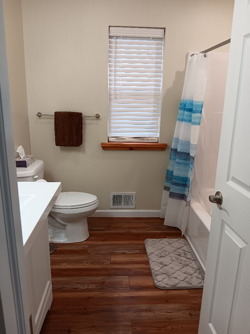 Cozy 2 Bedroom on Honeoye Lake - Photo 8