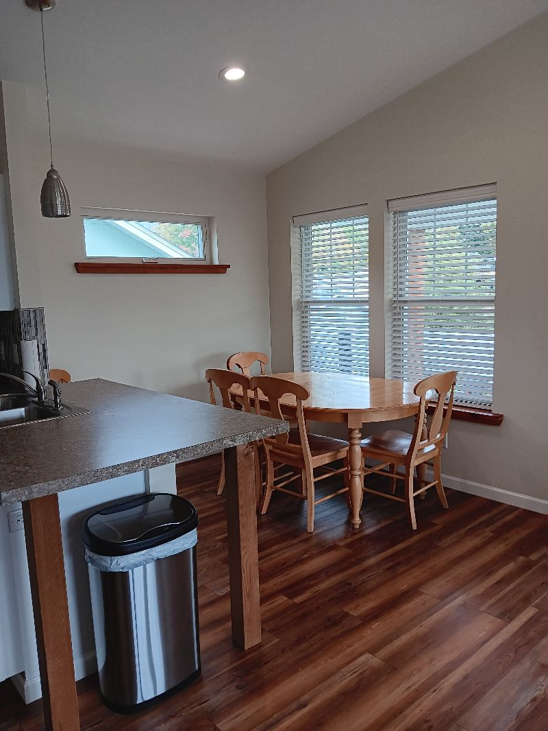 Cozy 2 Bedroom on Honeoye Lake - Photo 4