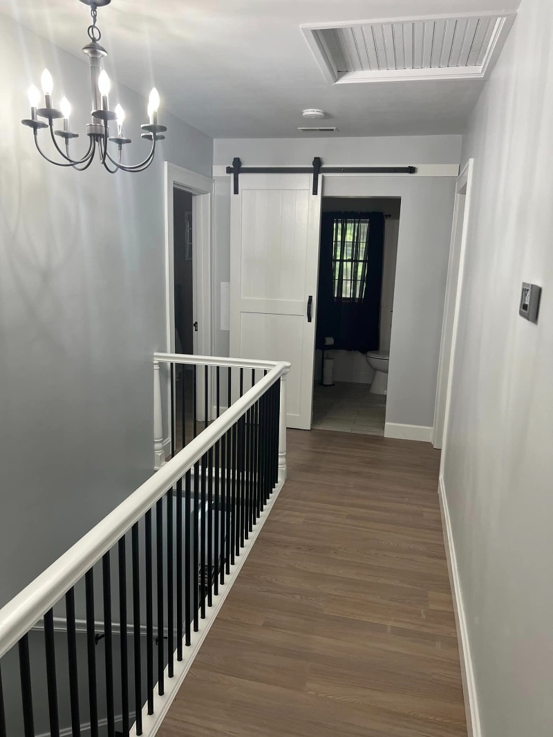 4 bed 2 full bath updated farmhouse - Photo 8